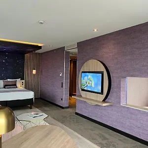 van-der-valk-airporthotel-dusseldorf.topcolognehotels.com/